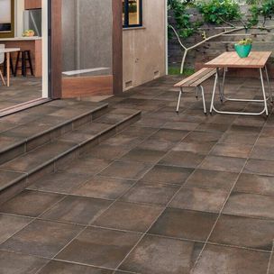 Natucer Ferro di Boston