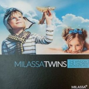 обои Milassa Twins Milassa Twins